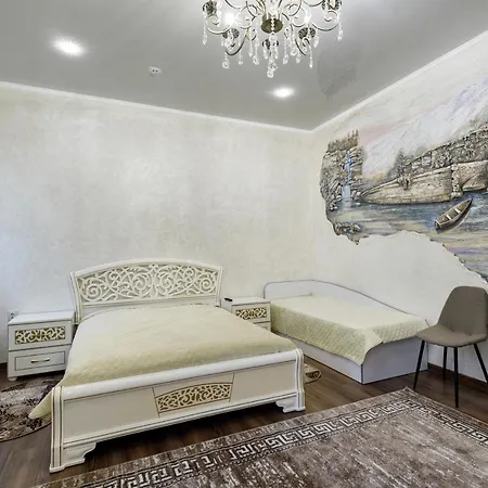 Апартаменти В Старому Місті Sweet House Kamianets-Podilskyi Exterior photo